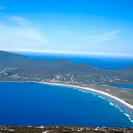 住宿加早餐酒店 海兰布莱萨尔住宿加早餐旅馆 Achill Sound